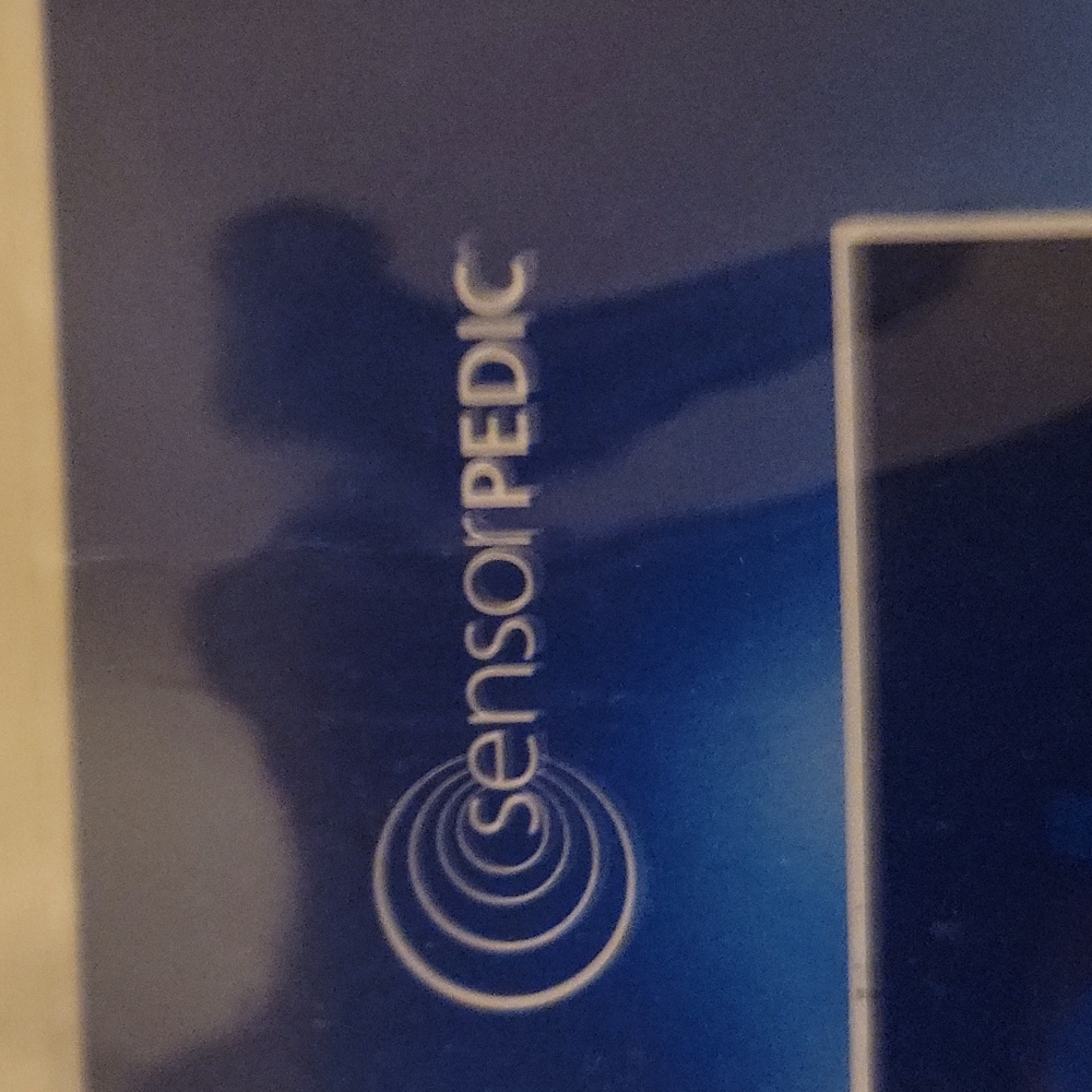 Technologically Advanced Temp control sheet set - Picture 5 of 6